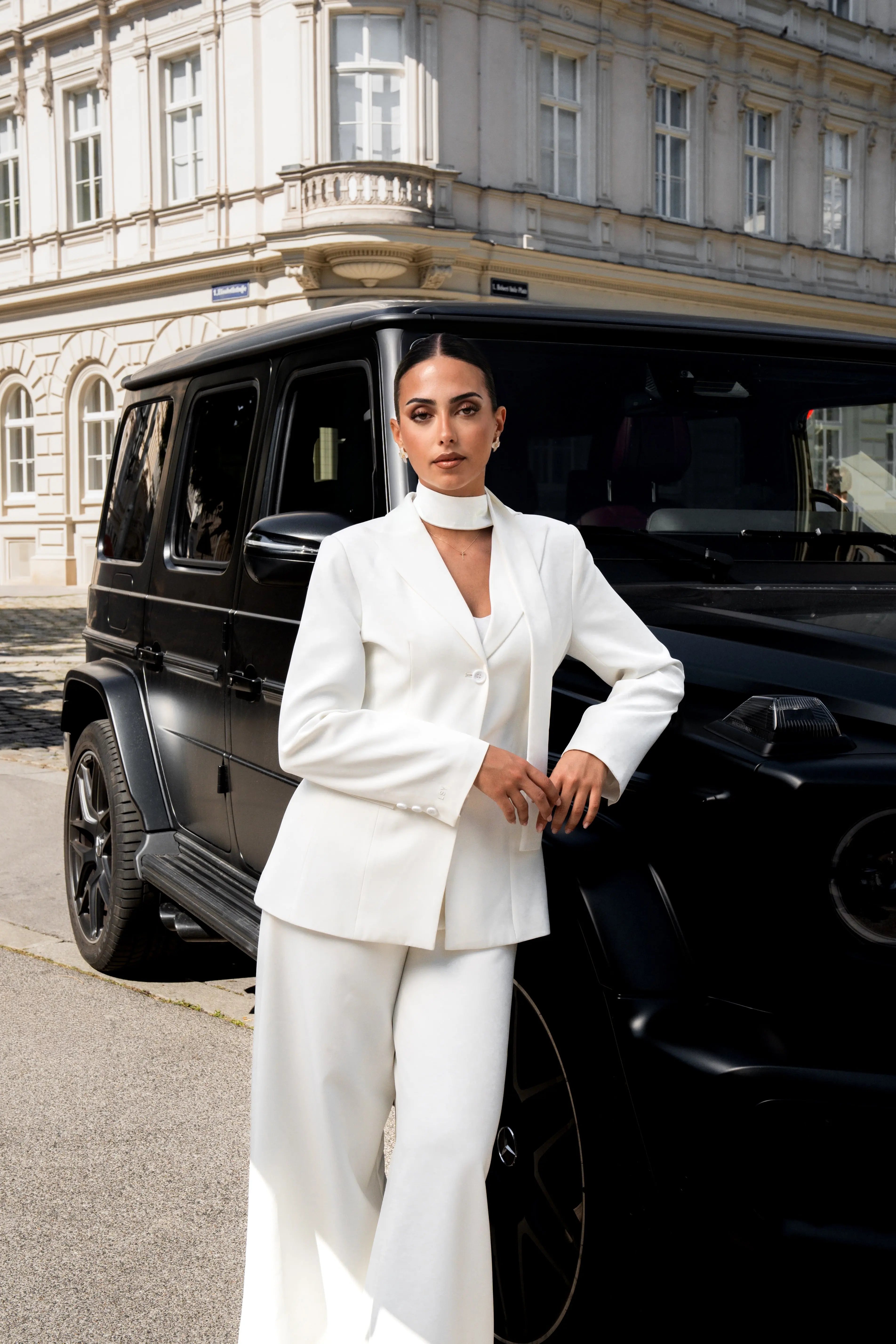 the palais blazer - white Losyana.Shop