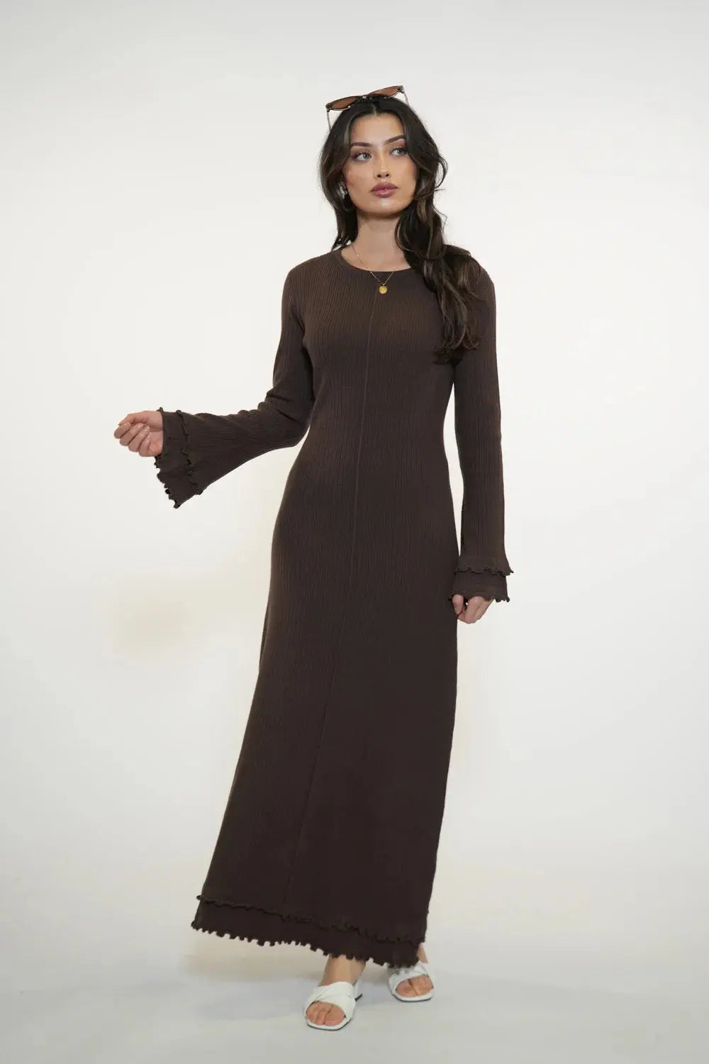 RUFFLED MAXI DRESS - ESPRESSO Losyana.nl