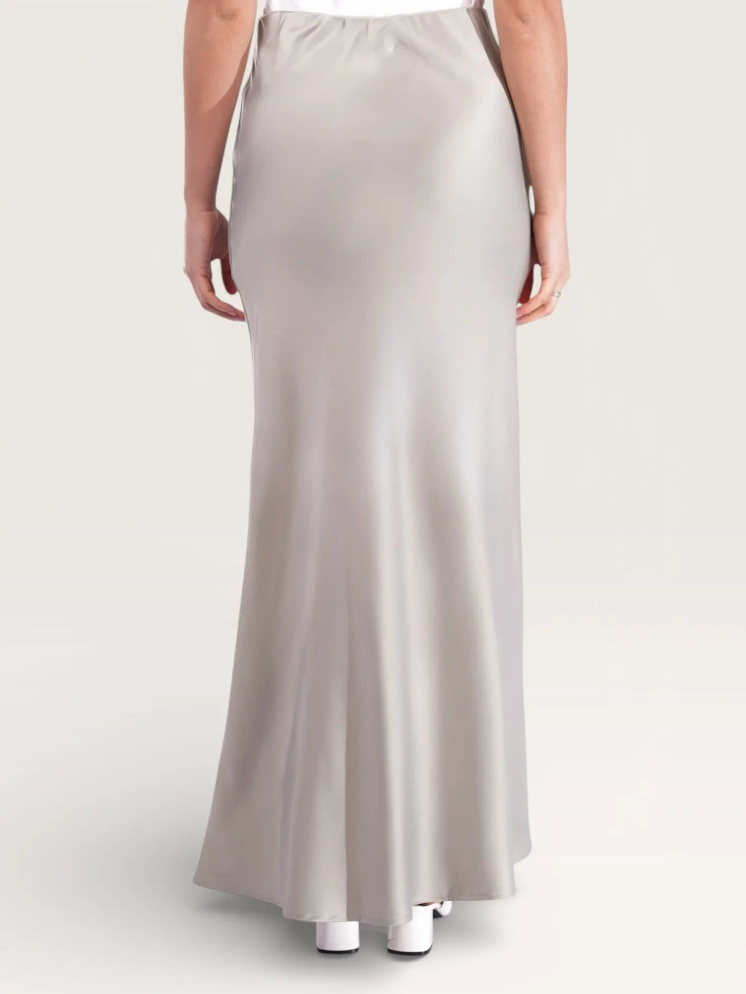 silk muse skirt - pistachio