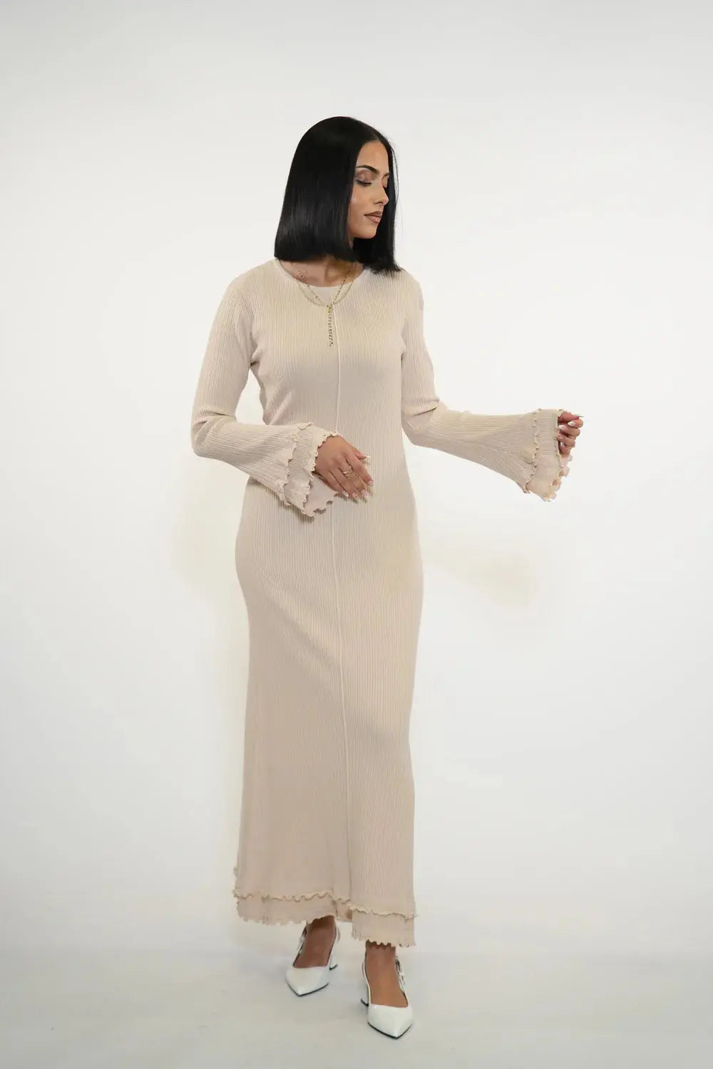 RUFFLED MAXI DRESS - BEIGE Losyana.nl