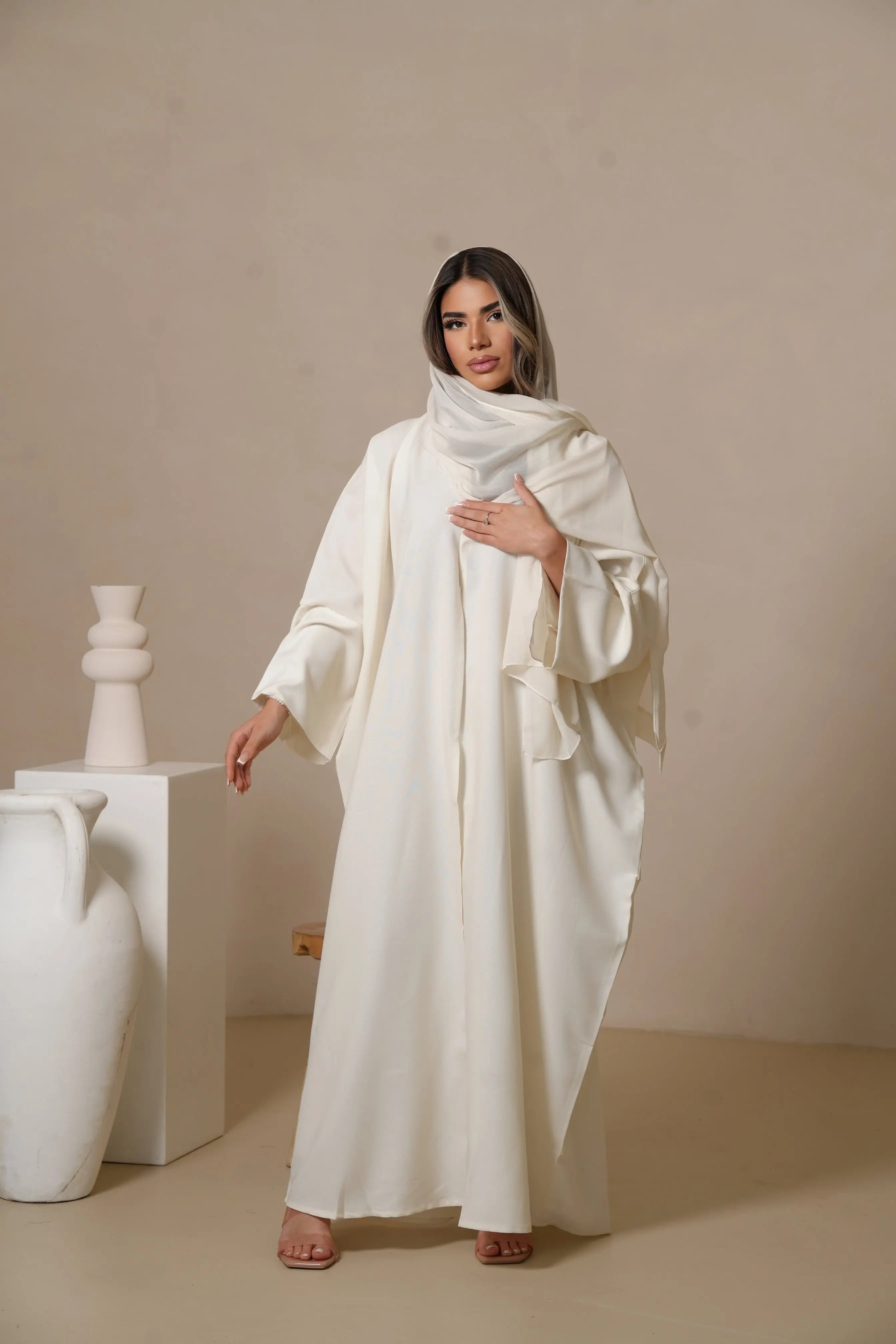 Oversized Linen Abaya - White Losyana.Shop