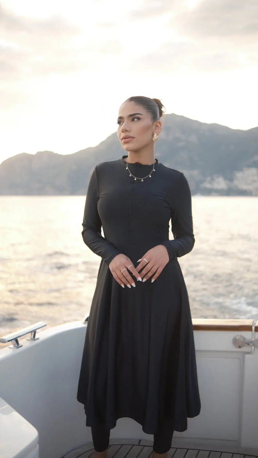 AZZURRA SET - BLACK Losyana.nl
