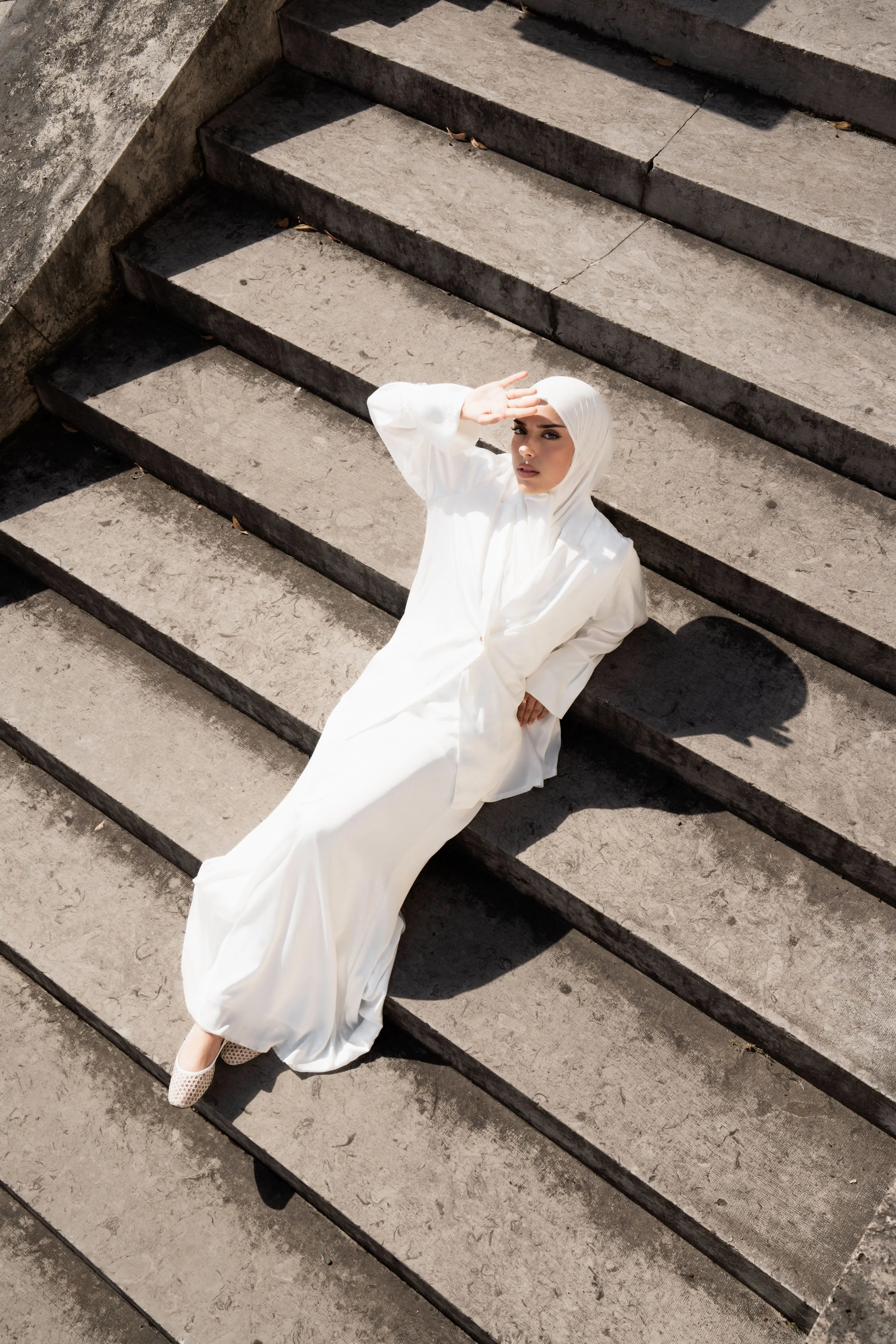 satin silk cardigan - white Losyana.Shop