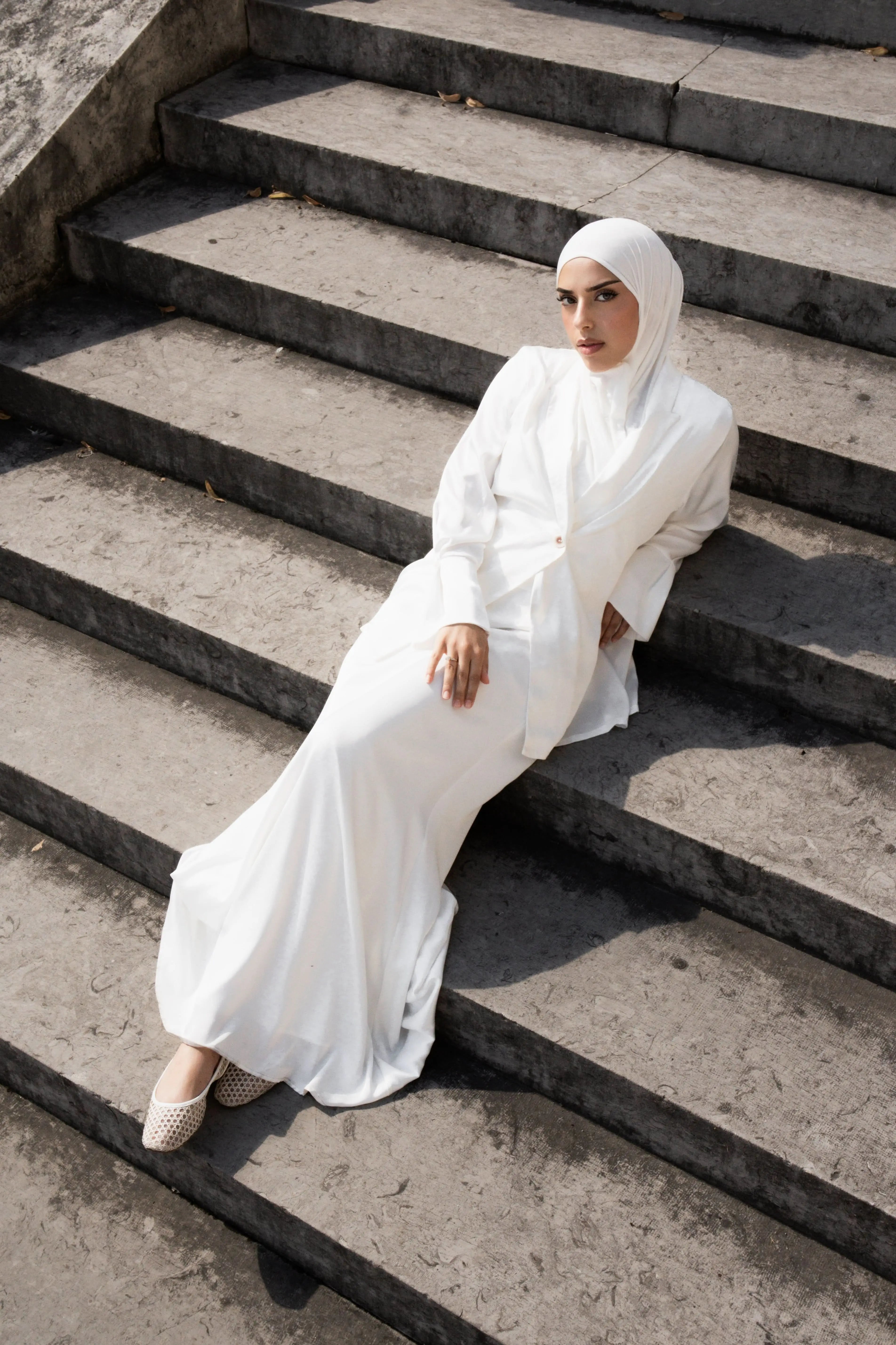 satin silk cardigan - white Losyana.Shop