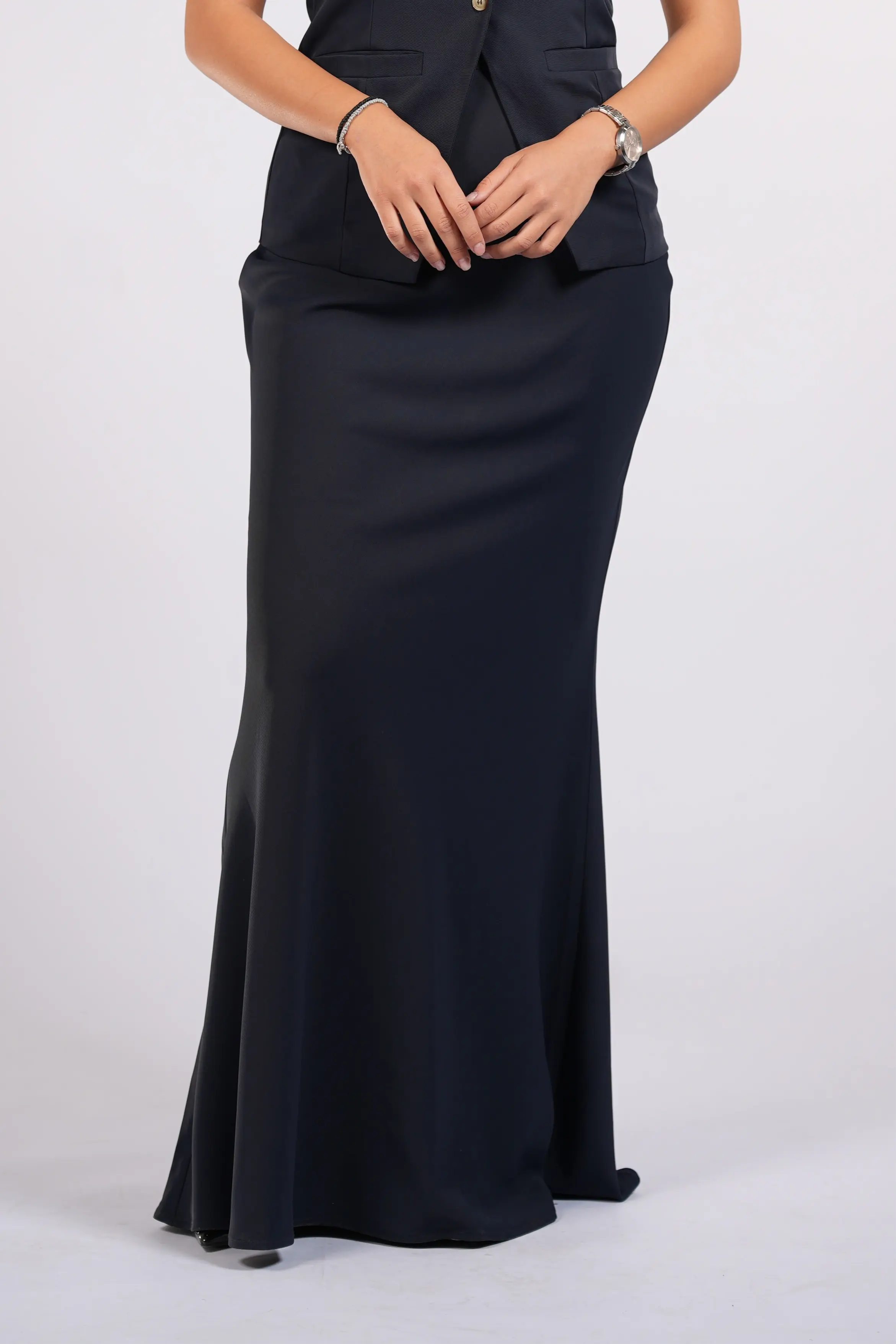 old vienna skirt - navy Losyana.Shop