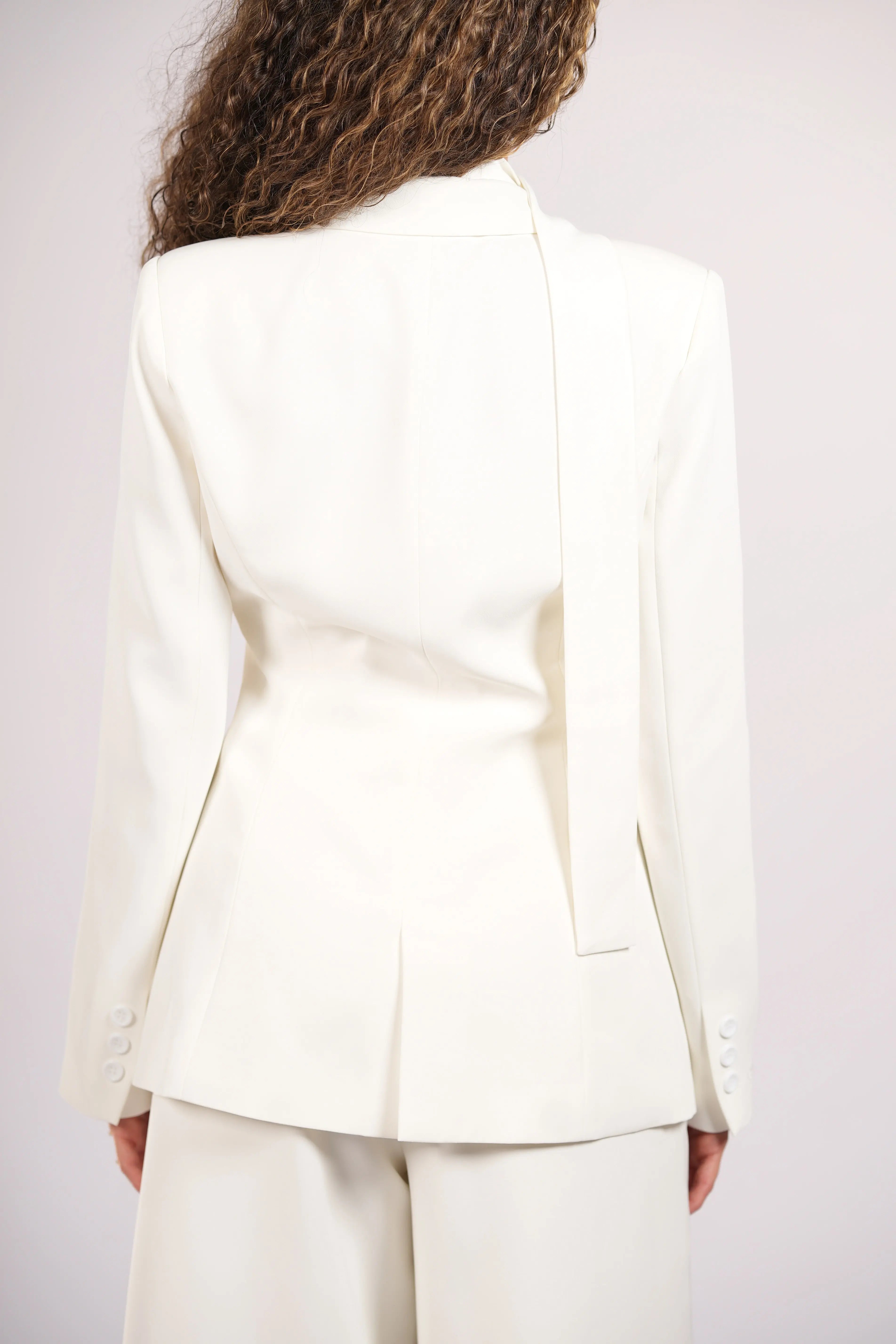 the palais blazer - white Losyana.Shop