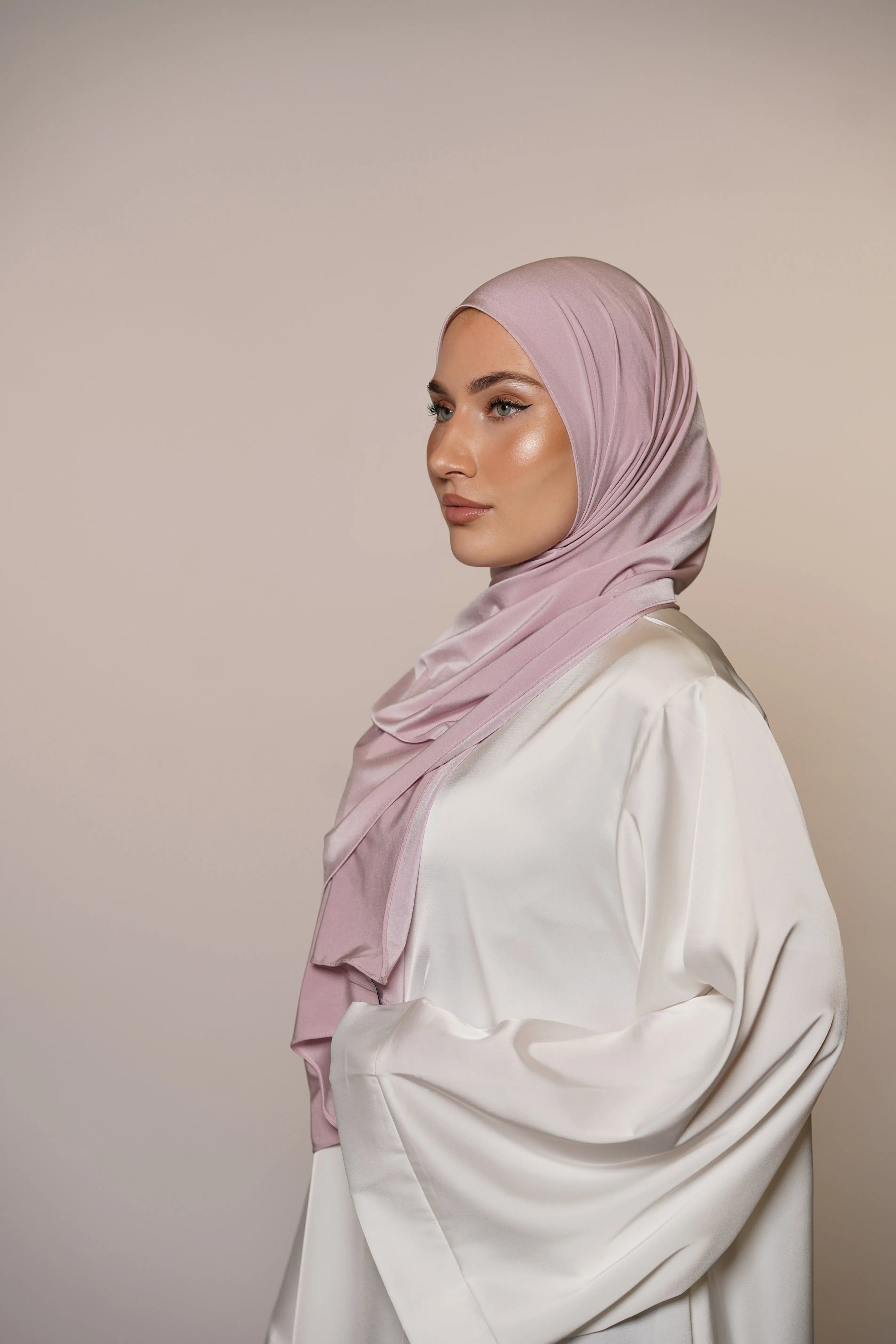 Satin Premium Jersey - amiraa rose Losyana.Shop