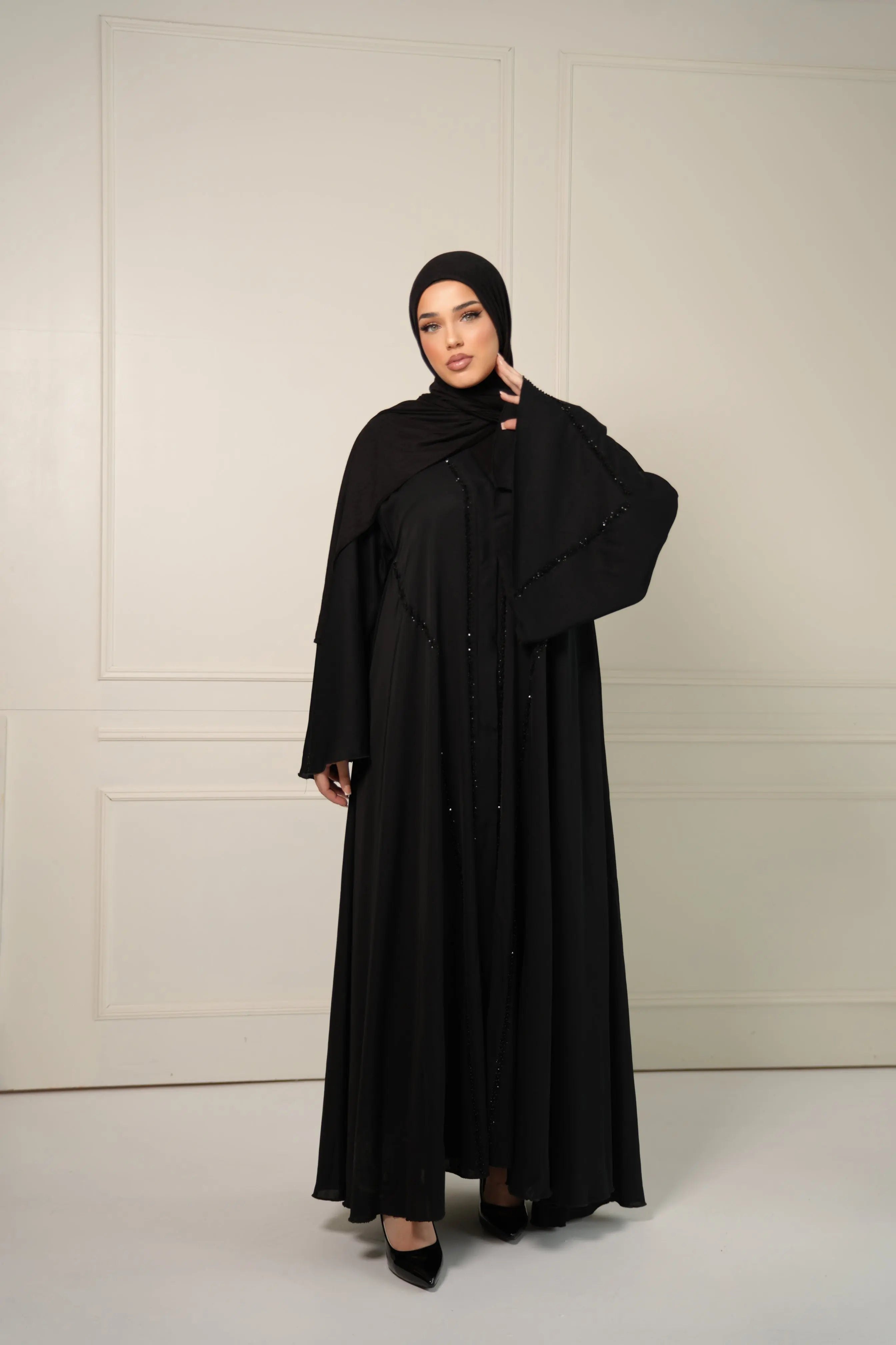 Classy Emirati Abaya - black Losyana.Shop