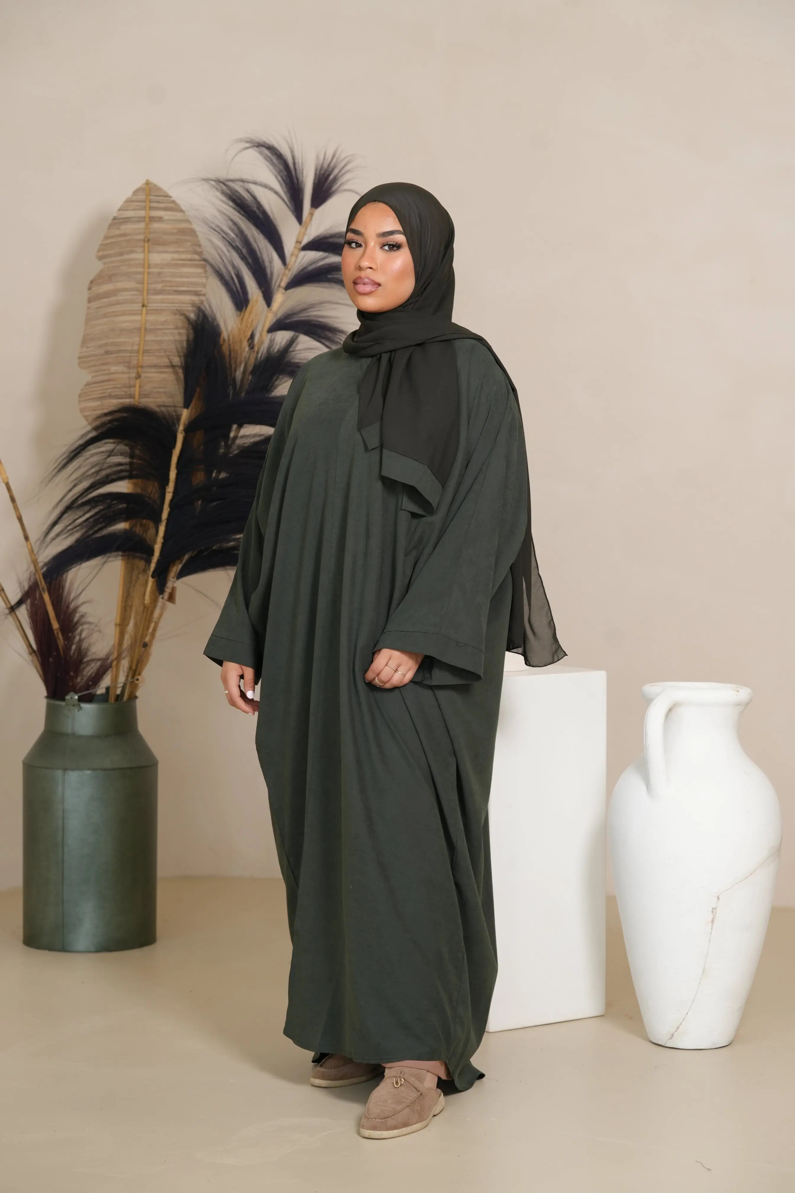 Velvet Daily Abaya - Royal Green Losyana.Shop