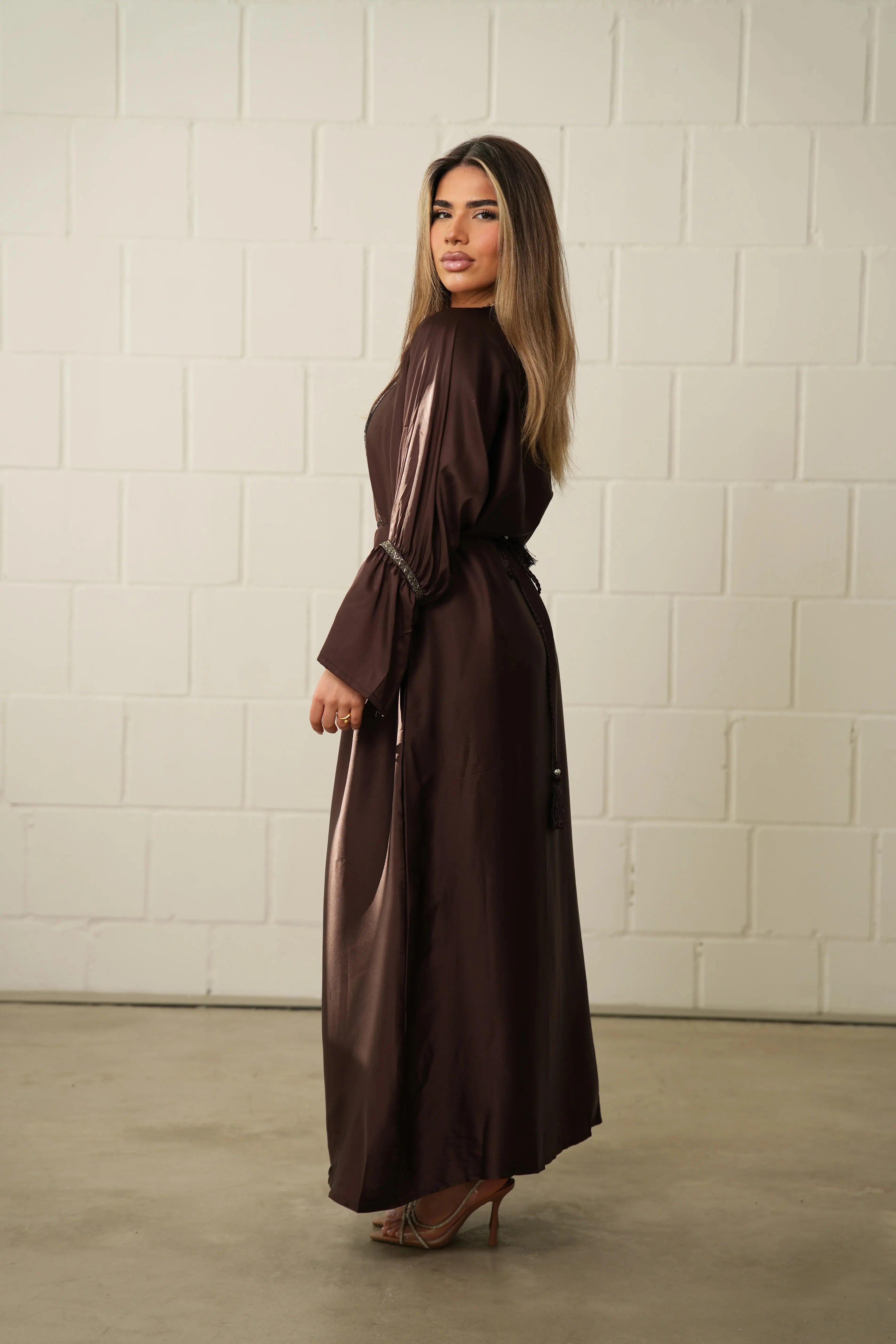 Blackstone Glamour Abaya - Dark Brown Losyana.Shop