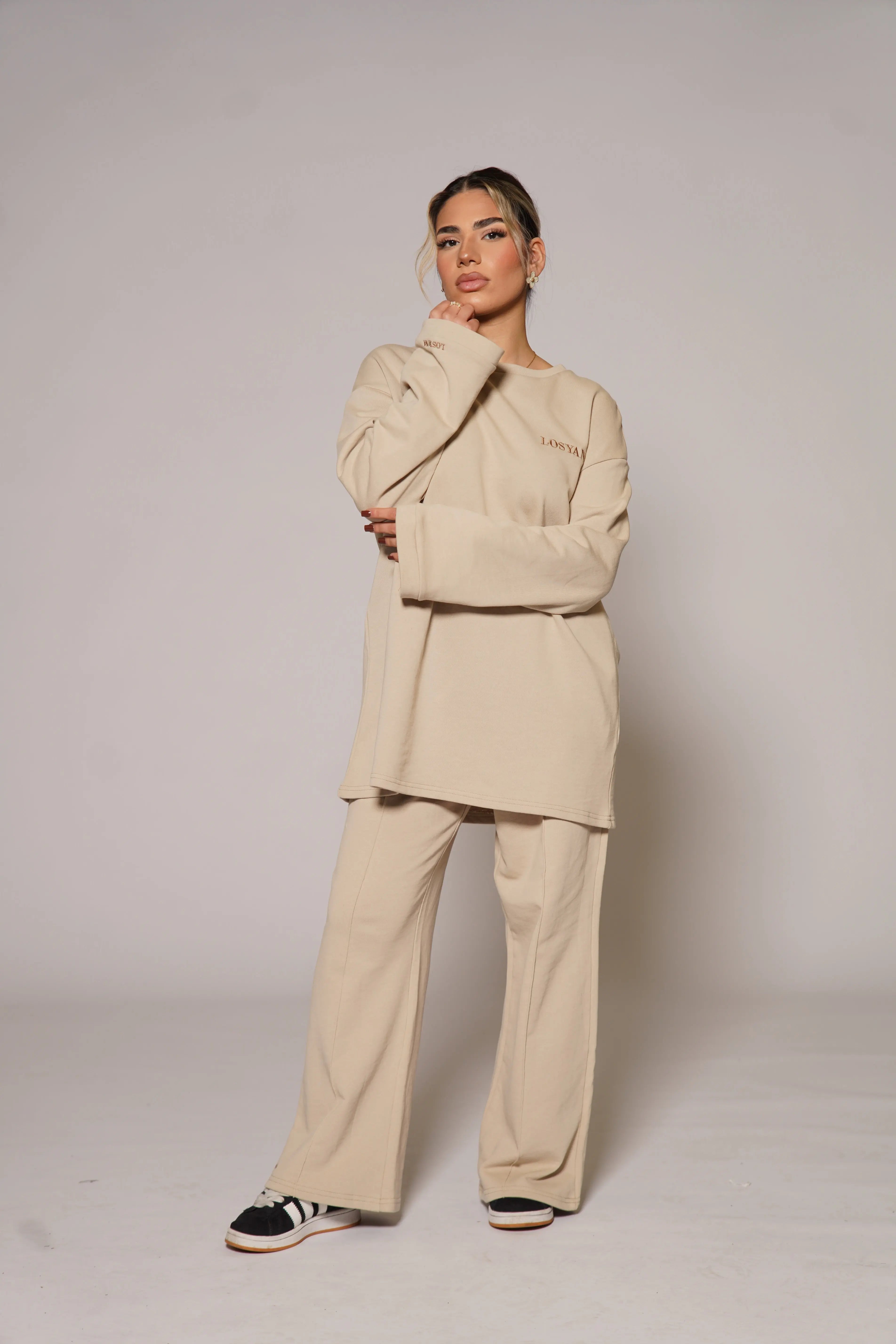 Lounge and Gym set - light beige Losyana.Shop