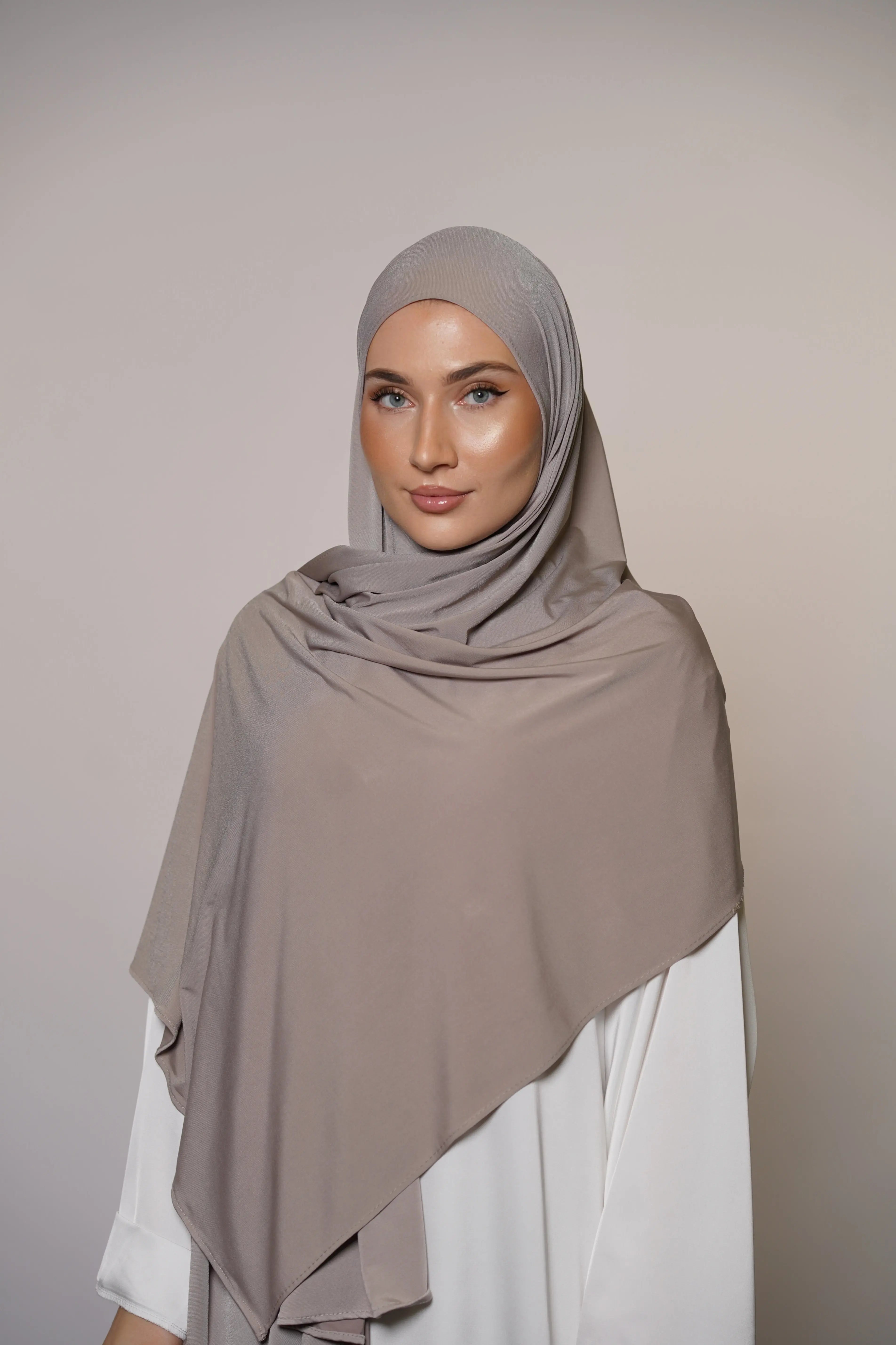 Premium Jersey - dark beige Losyana.Shop