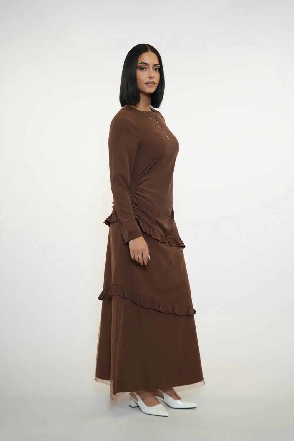 ROMANCE RUFFLE DRESS - ESPRESSO Losyana.nl