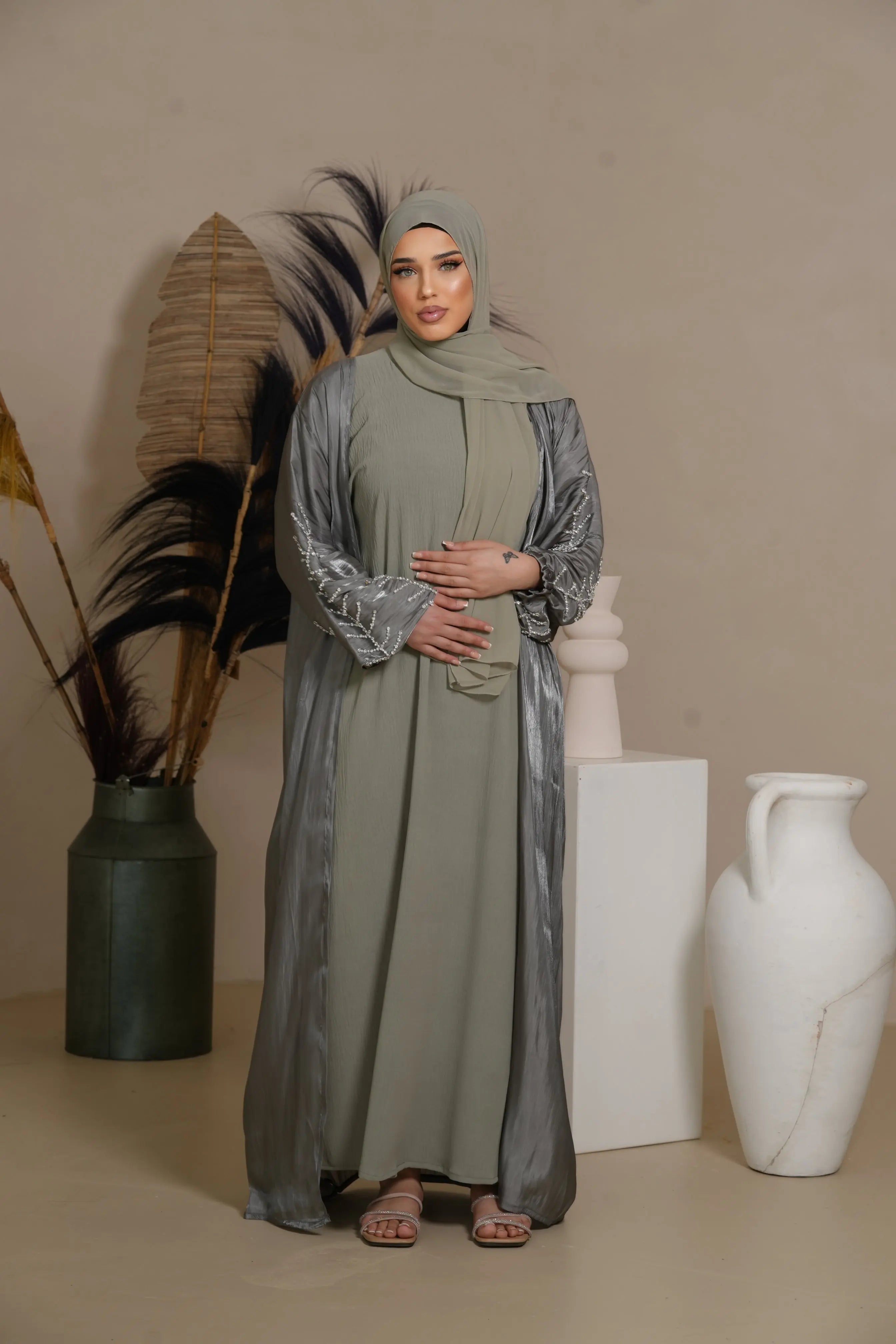 Flower Arm Abaya - Green Losyana.Shop