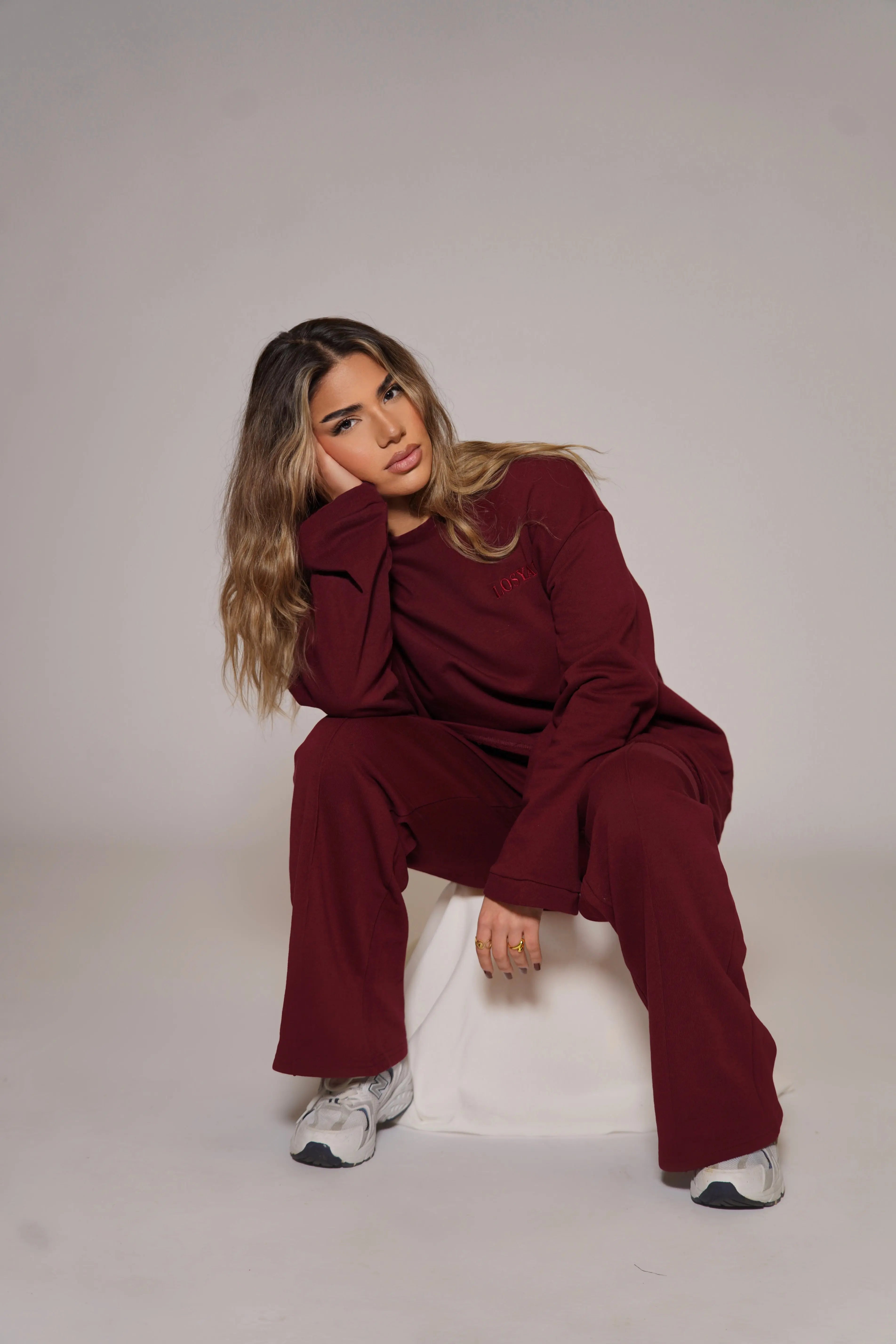 Lounge and Gym set - bordeaux Losyana.Shop