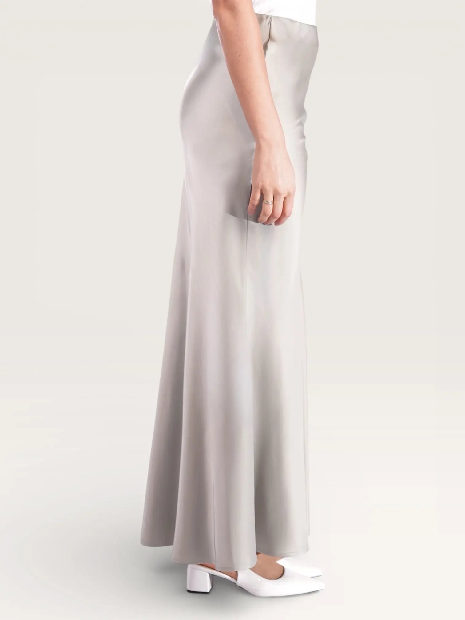 silk muse skirt - pistachio