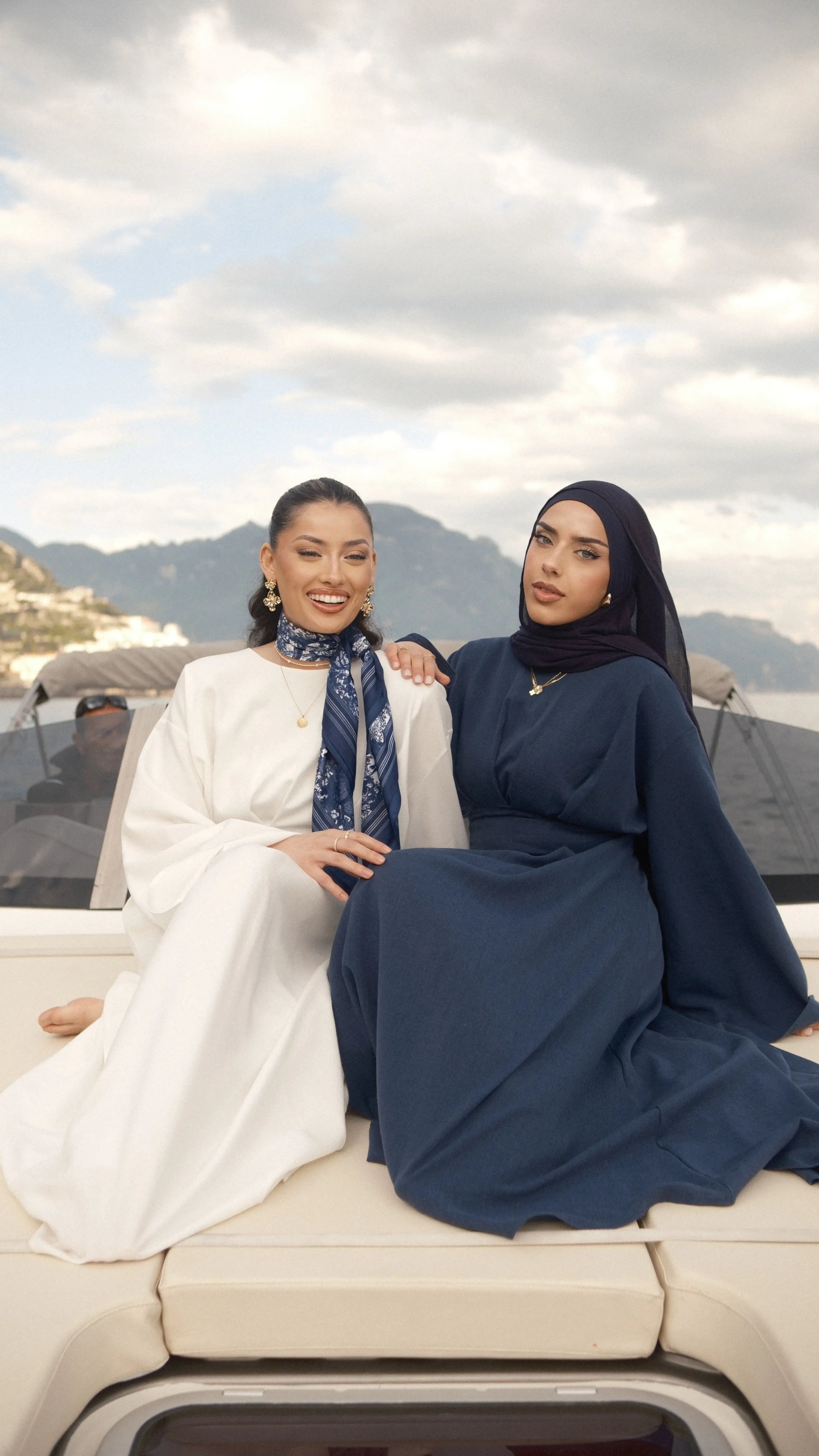 LA BALLEZA CORSET DRESS - WHITE Losyana.Shop