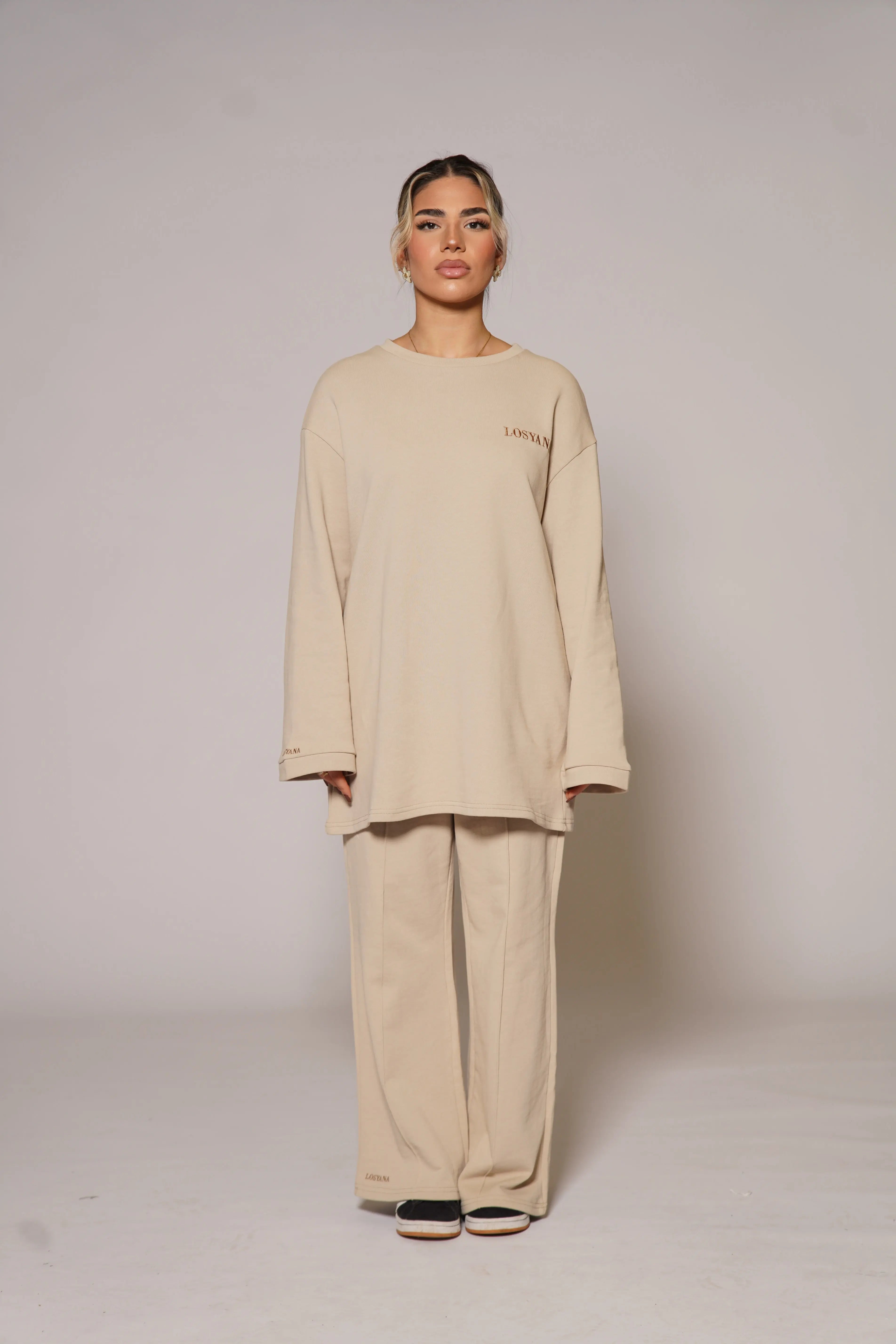 Lounge and Gym set - light beige Losyana.Shop