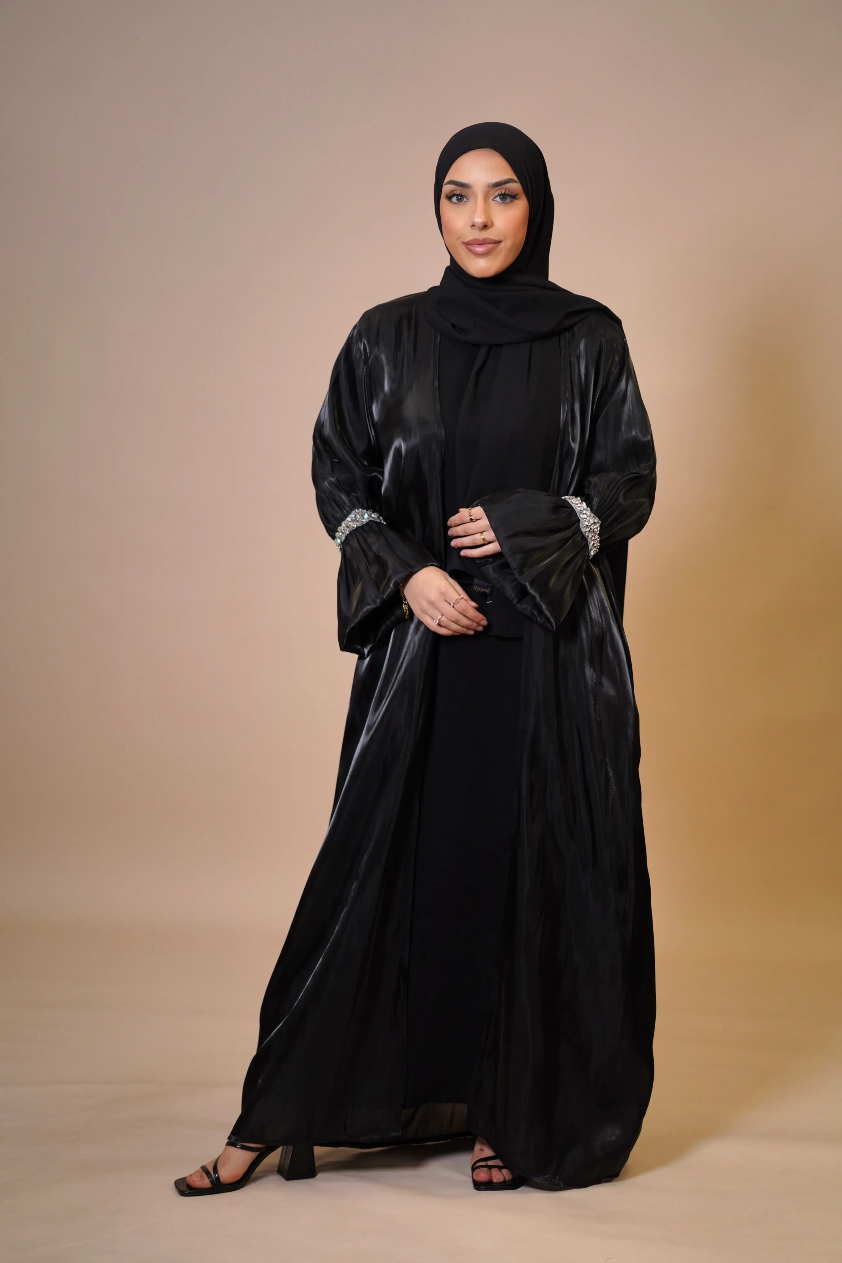 Emirate abaya - black Losyana.Shop