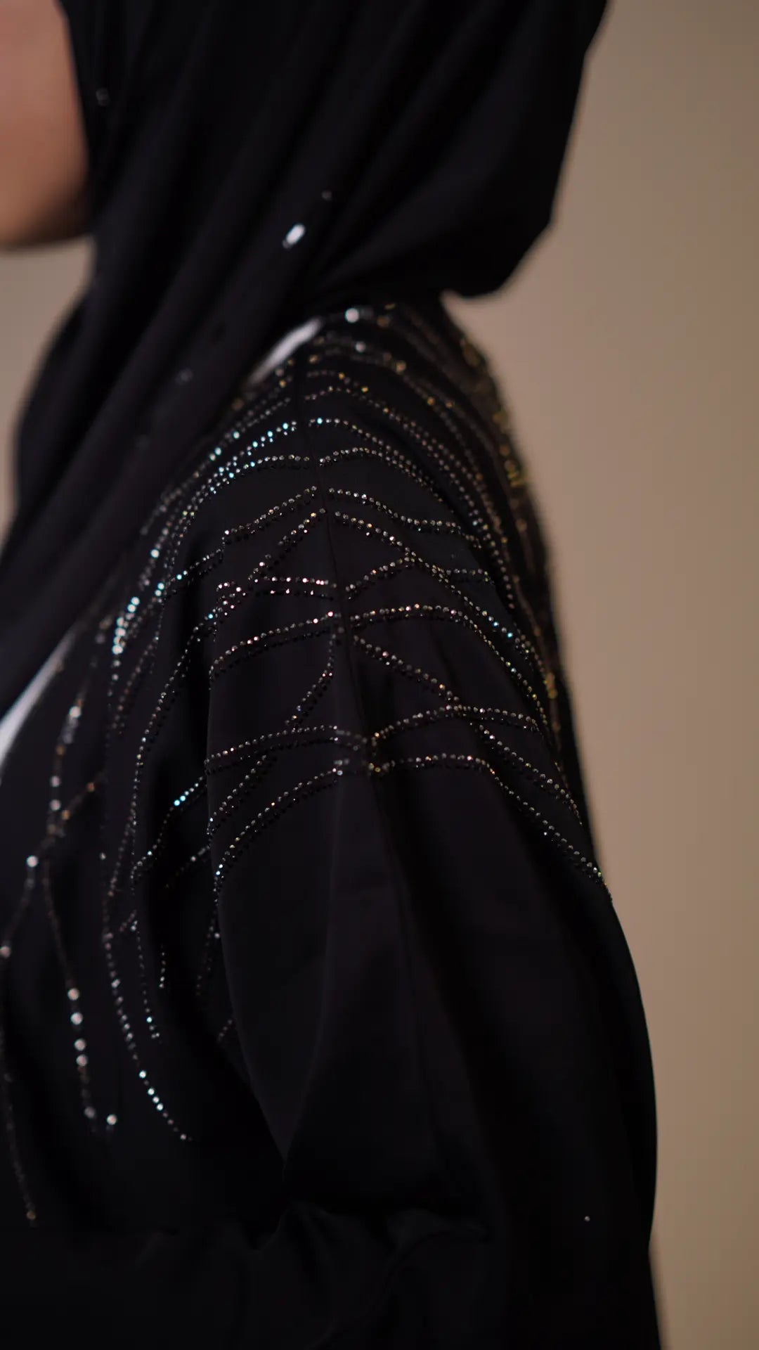 Emirate abaya- black Losyana.Shop