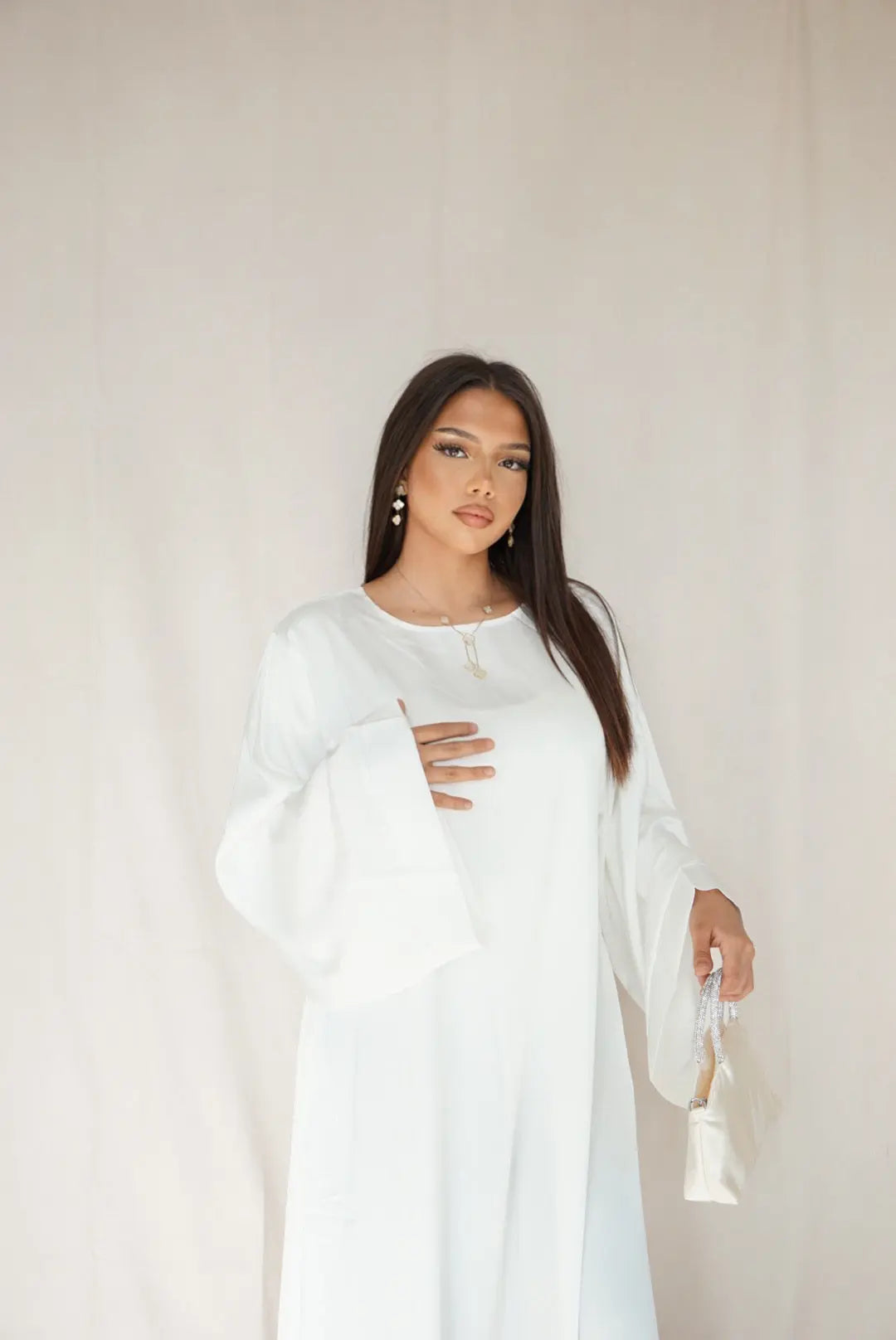 Dubai Satin Abaya - pearl white Losyana.Shop